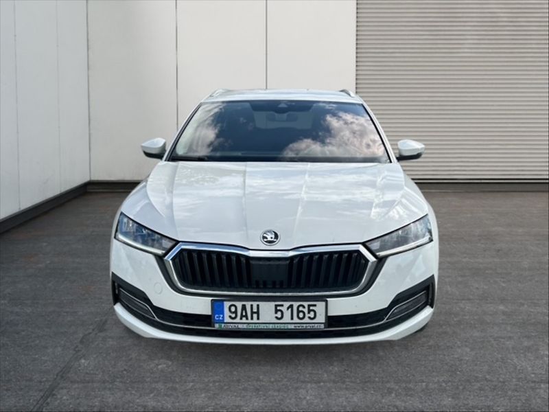 Škoda Octavia 2,0 TDI 85 Style - fotka 2 z 11