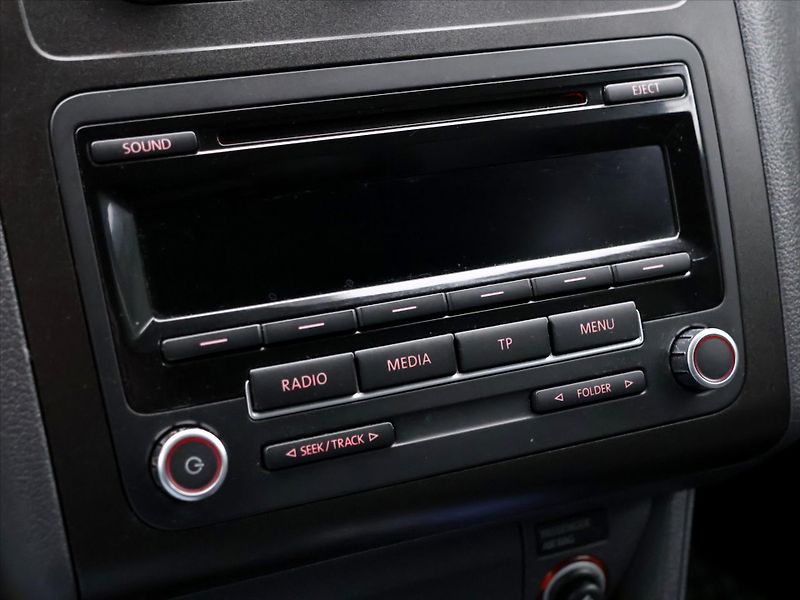 Volkswagen Caddy 1,6 TDI 75kW DSG Tažné Serv.Kn - fotka 23 z 34