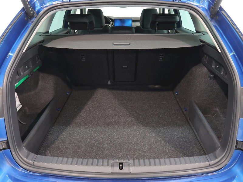 Škoda Octavia (2024) TOP SELECTION 1.5TSI 110KW - fotka 39 z 40