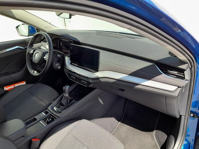Škoda Octavia Style Plus Navi 1.5 TSI 110kW - fotka 17 z 20