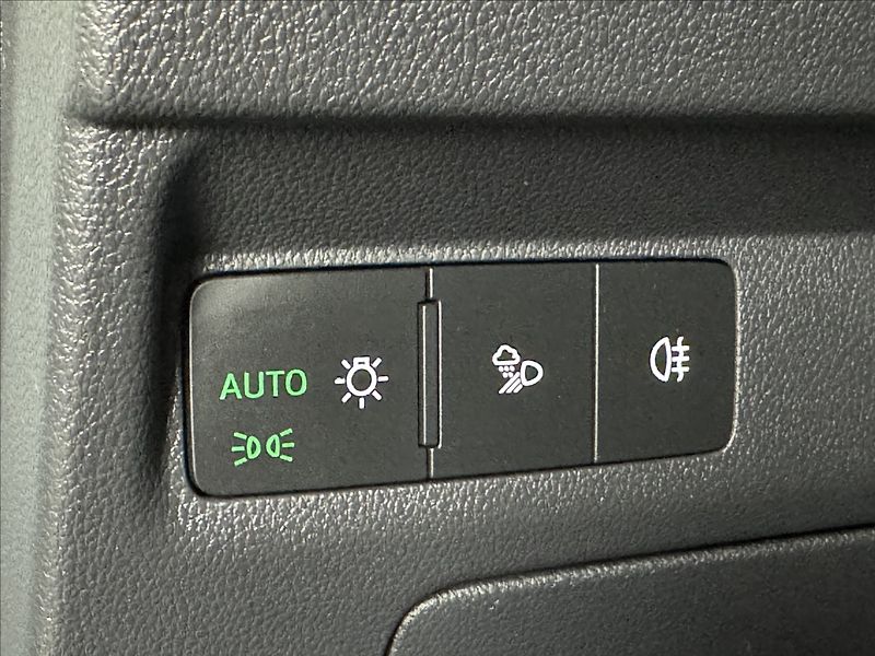 Škoda Enyaq 60 LED Matrix Tepelko Assist - fotka 23 z 50