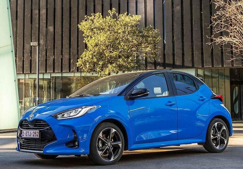 Do půl milionu korun lze koupit i stylový a dostatečně velký hatchback