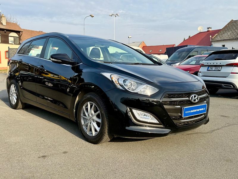 Hyundai i30 (2016) 1.6 CRDI 81 KW - CZ - AUT - fotka 3 z 18