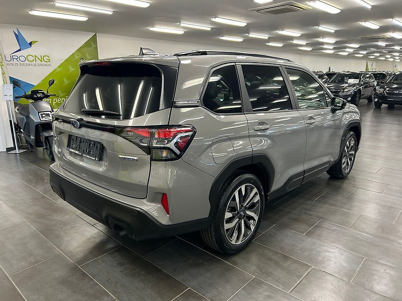 Subaru Forester (2025) 2.0 Touring 2025 4x4 nové | Zá - fotka 7 z 68