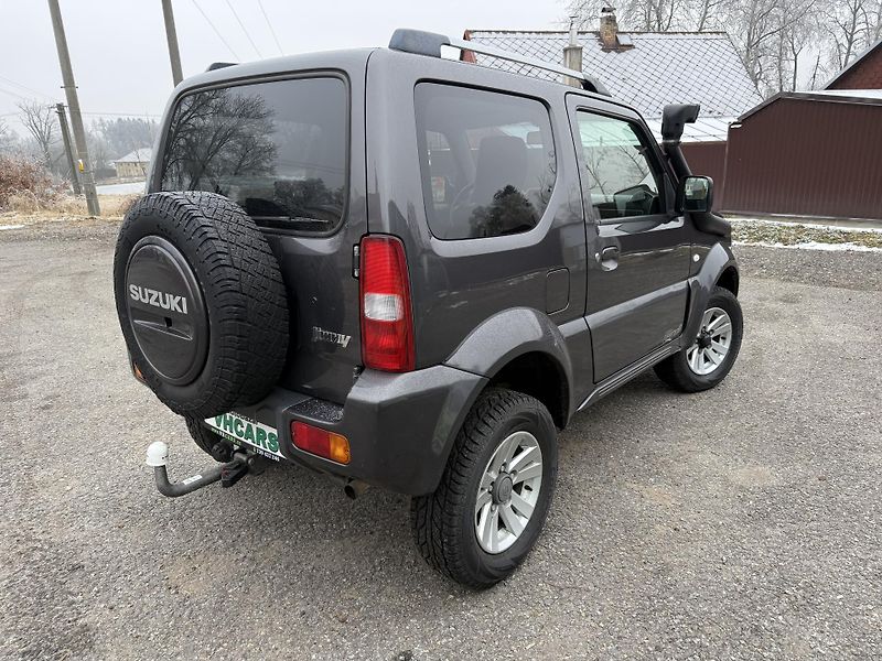Suzuki Jimny 1,3i 4x4 Tažné Klimatizace - fotka 4 z 21