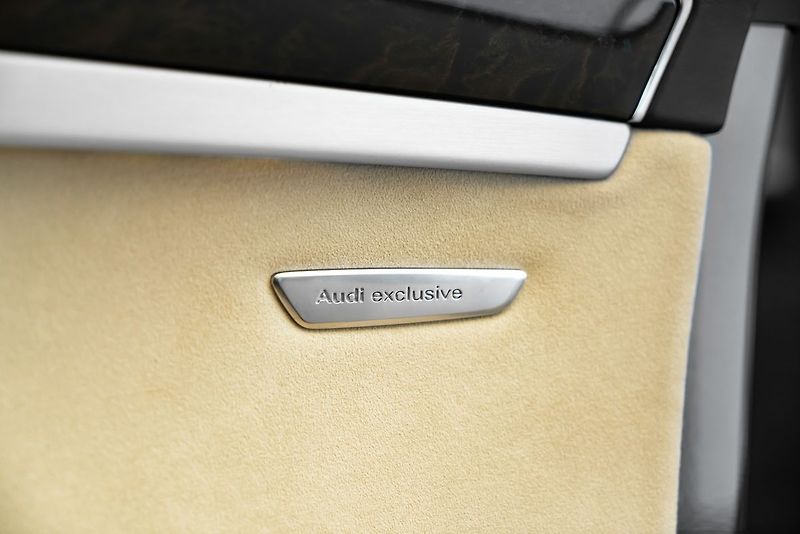 Audi A8 6,3 W12 L Max výbava - fotka 27 z 31