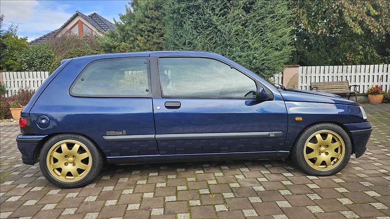 Renault Clio 2,0 16V RHD  WILLIAMS2 - fotka 8 z 21