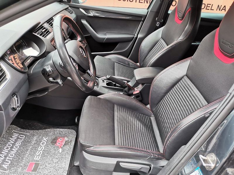 Škoda Octavia (2016) 2.0TDi 135kw RS Challenge 4x4 - fotka 10 z 32