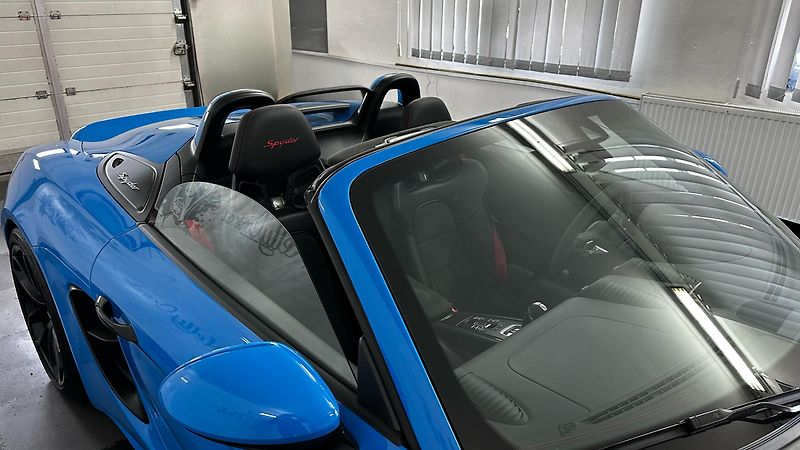 Porsche Boxster 718 SPYDER / ZÁRUKA - fotka 20 z 58