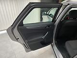 Ford Mondeo 1.6 i 118kW ČR SERVISKA  - náhled 17