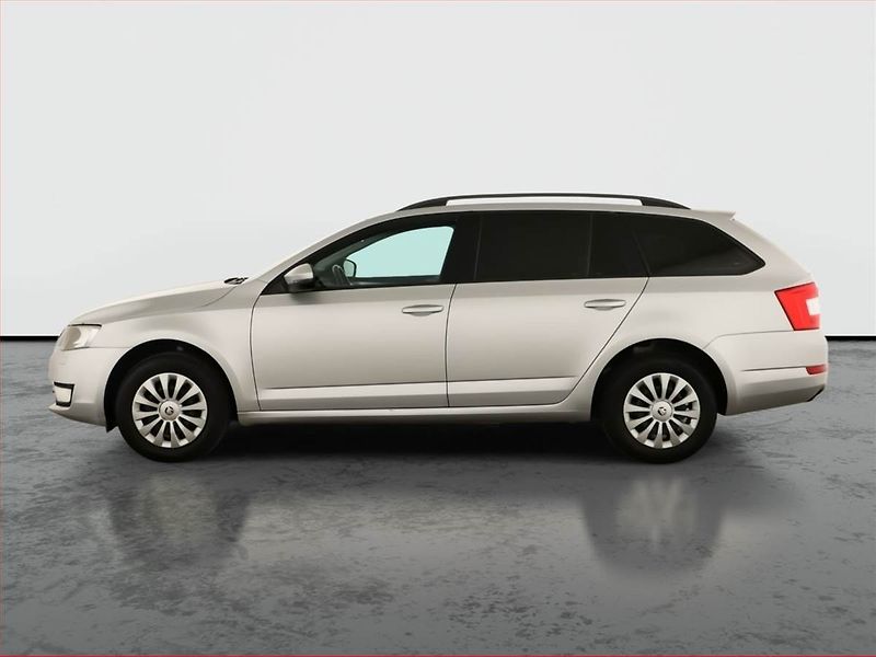 Škoda Octavia (2014) 1.6 TDI, Tempomat - fotka 3 z 13