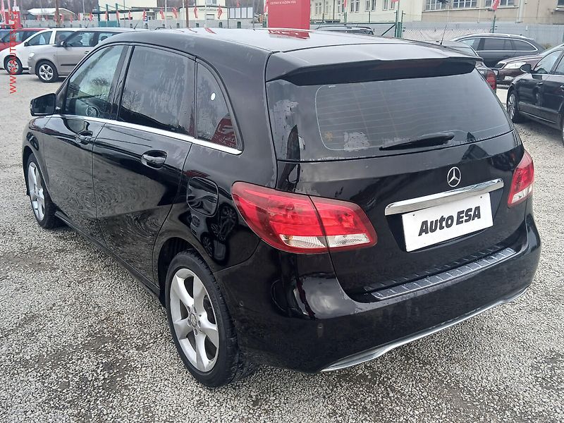 Mercedes-Benz Třídy B (2016) 1.6i B180, ČR, +kola - fotka 6 z 20