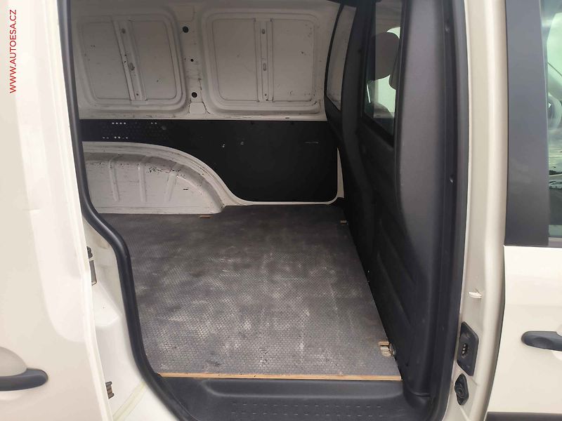 Volkswagen Caddy (2020) 2.0TDi, AC - fotka 8 z 19