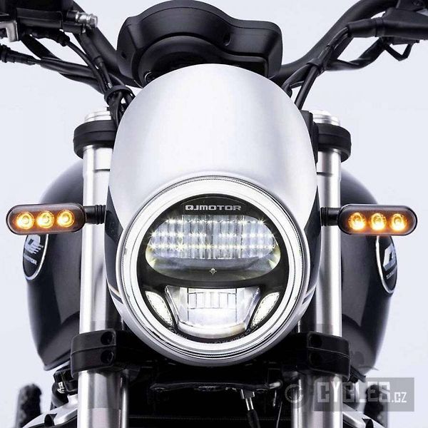 QJ Motor SRV 550 (2026) - fotka 4 z 11