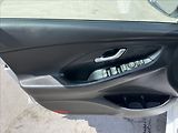 Hyundai i30 1,5 T-GDI DCT Family Smart NAV - náhled 13
