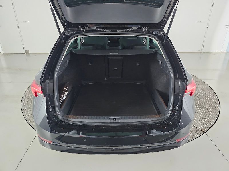 Škoda Octavia (2023) Combi 2.0TDI 85kw AMBITION - fotka 27 z 27