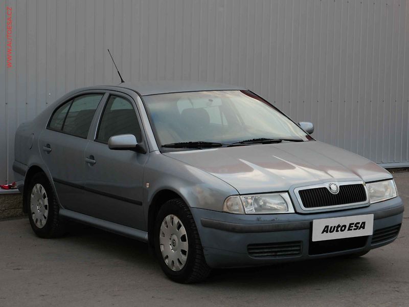 Škoda Octavia (2005) 1.6 i, 1.maj,ČR, Tour - fotografie inzerátu