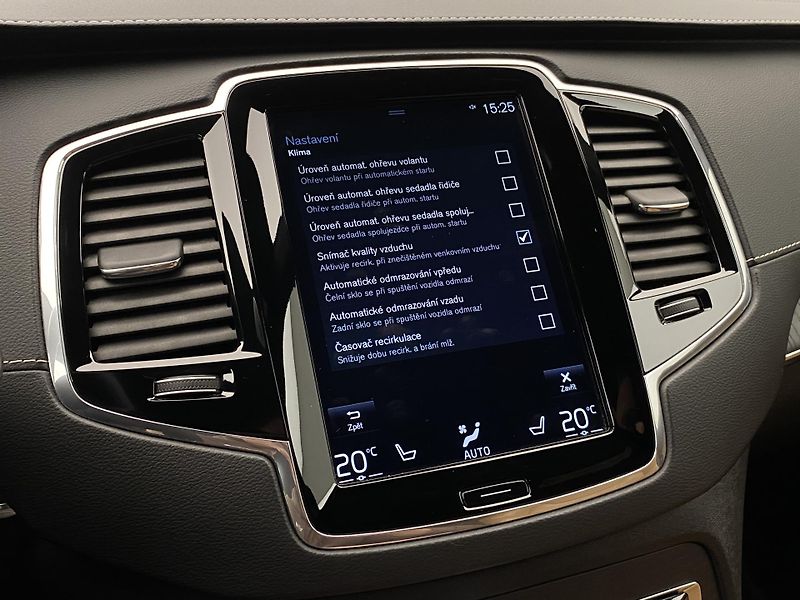 Volvo XC90 B5 AWD INSCRIPTION AUT CZ - fotka 43 z 48