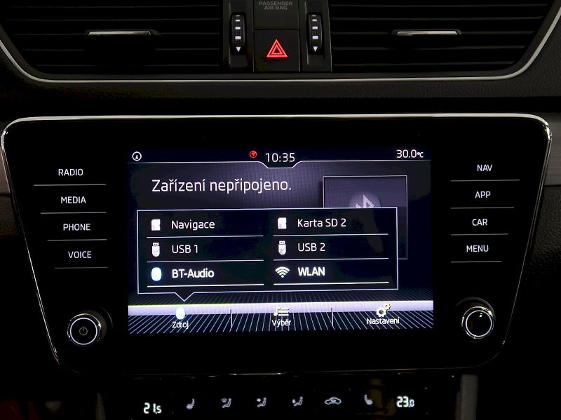Škoda Superb (2019) STYLE 2.0TDI 140KW 4x4 DSG LED - fotka 28 z 47