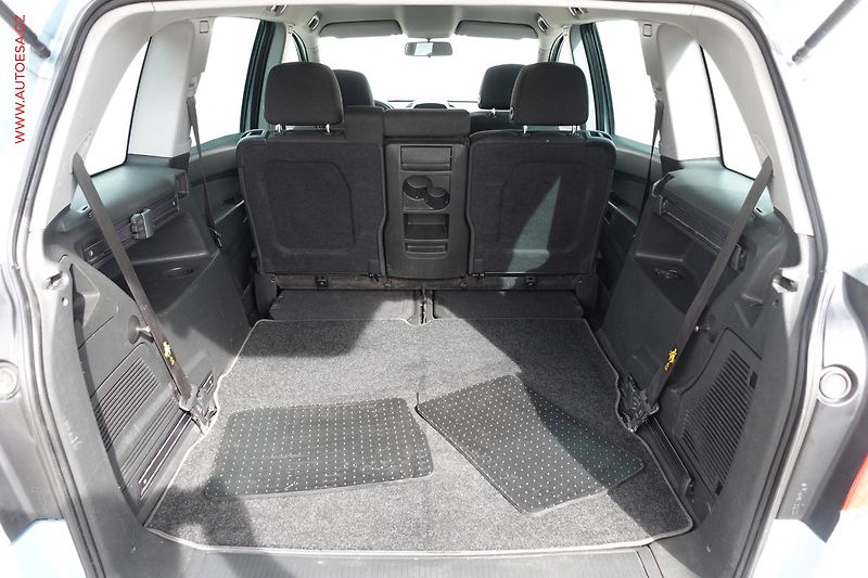 Opel Zafira (2010) 1.6i, ČR, AC, temp - fotka 7 z 23