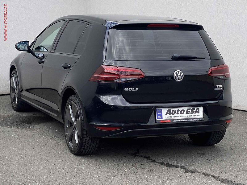 Volkswagen Golf (2013) 1.2 TSi, AC, bixen, navi - fotka 6 z 16