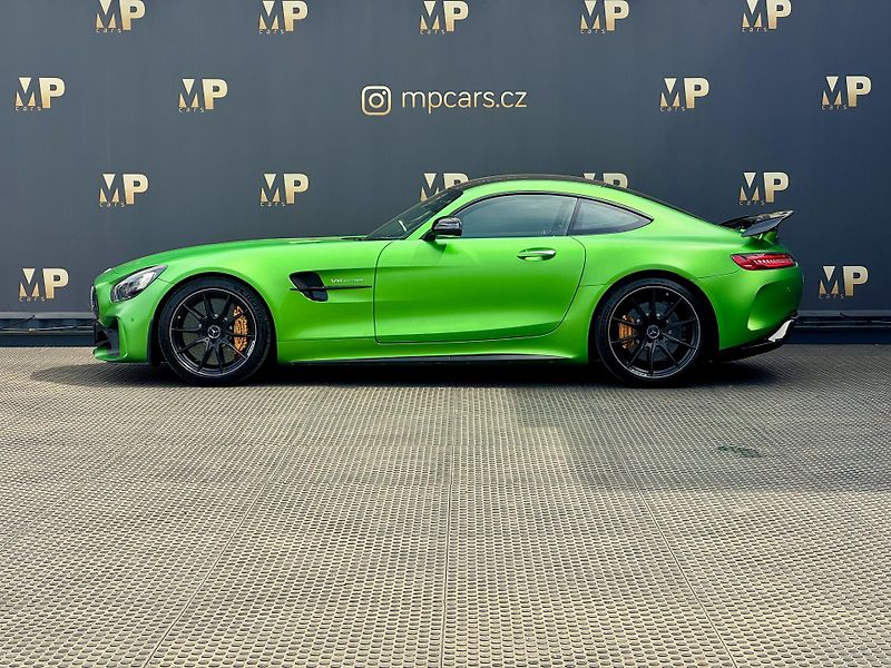 Mercedes-Benz AMG GT (2017) R 4.0 V8 430kW, Carbon Ceramic - fotka 5 z 61