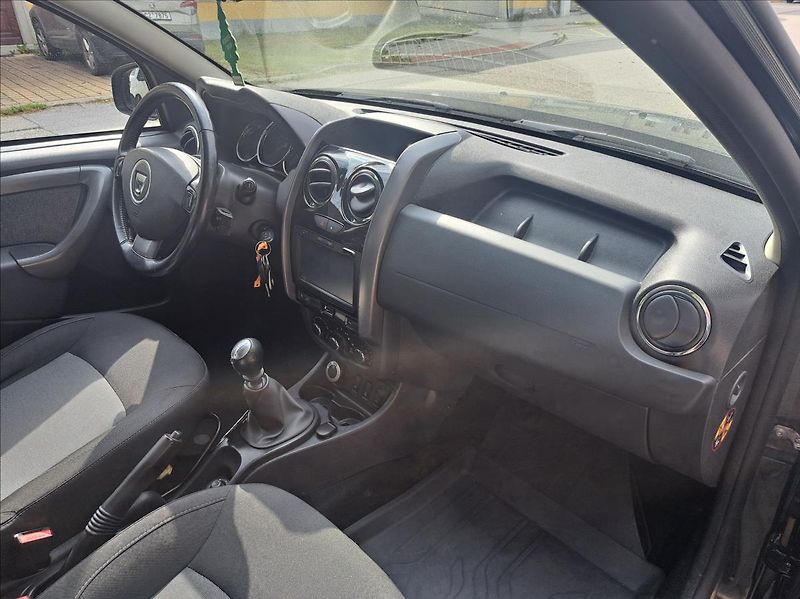 Dacia Duster 1,5 dCi Black edition - fotka 44 z 48