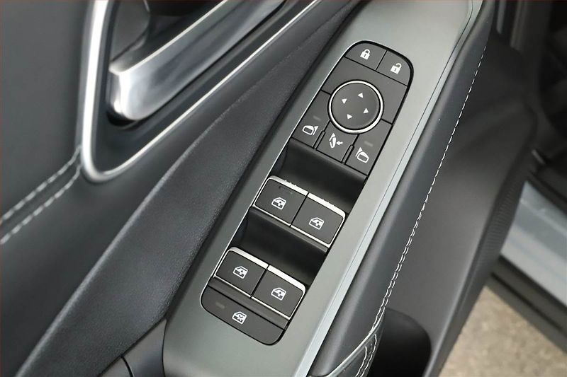 Nissan Qashqai (2026) 1.3 DIG-T MHEV, Tekna, Navigac - fotka 9 z 18