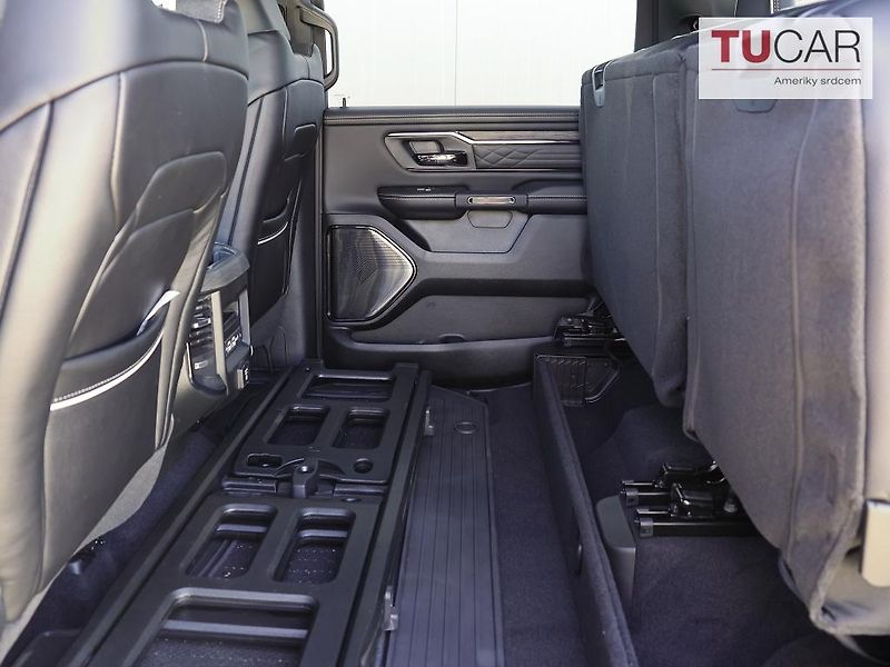 RAM 1500 (2025) Limited 3.0 I6 550hP - fotka 41 z 48