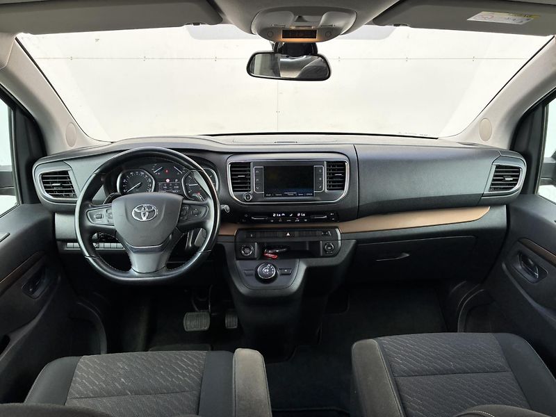 Toyota ProAce Verso 2.0 D-4D 130kW L1 Family Tažné - fotka 5 z 25