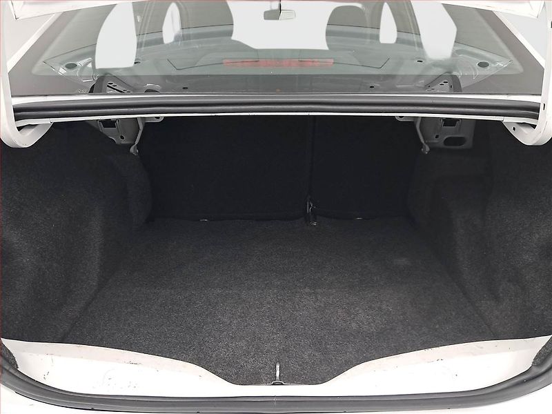 Peugeot 301 (2013) 1.2 VTi, po STK, jezdí dobře - fotka 13 z 15