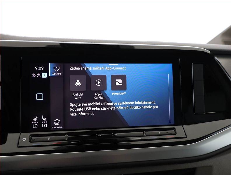 Volkswagen Multivan (2023) 2.0 TSI - fotka 15 z 21