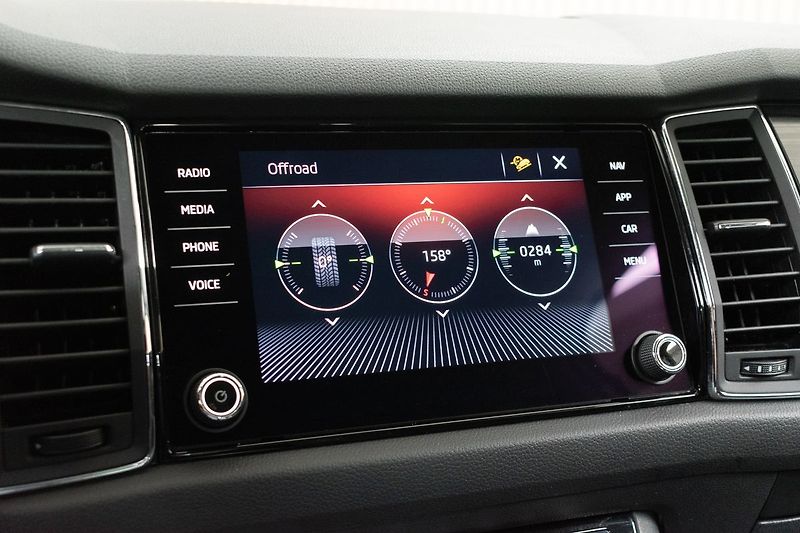 Škoda Kodiaq 2.0 TDI 4x4*STYLE+*TAŽNÉ*ČR 1M - fotka 33 z 47