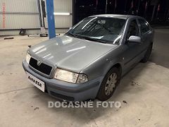 Škoda Octavia (2005) 1.6 i, 1.maj,ČR, Tour - fotografie inzerátu
