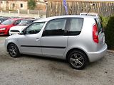 Škoda Roomster (2011) 1.6 TDI 66kW - náhled 3