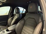 Alfa Romeo Giulia (2025) 2.0 Turbo 280k AT8 AWD  INTENS - náhled 19