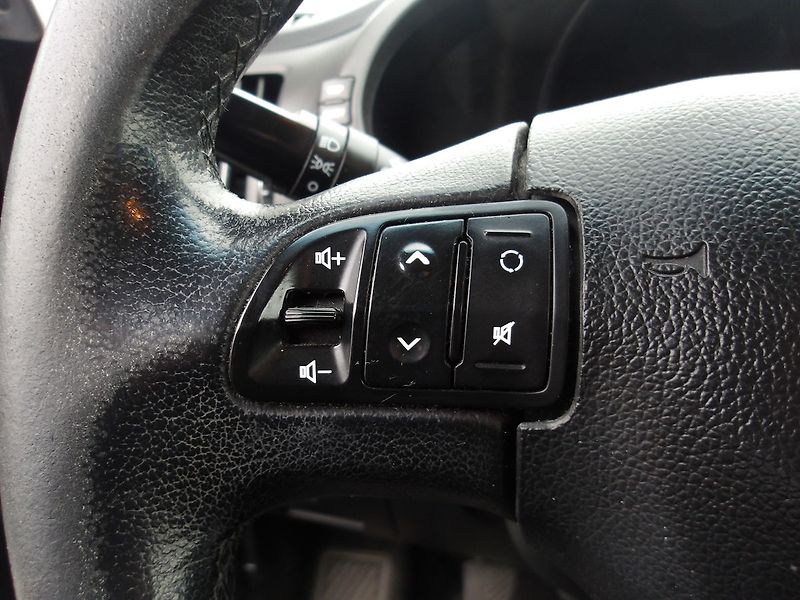 Kia Sportage 1,6GDi 99 kW ČR Serv.kn! - fotka 21 z 32