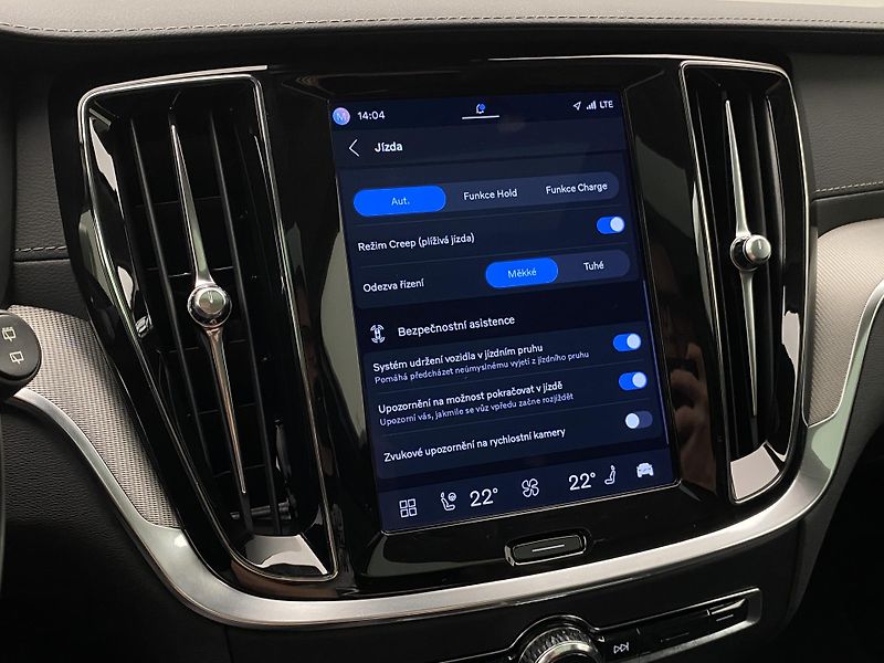 Volvo V60 T6 RECHARGE BRIGHT ULTIMATE CZ - fotka 52 z 65