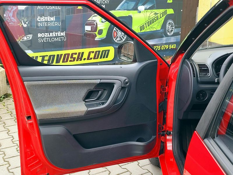 Škoda Roomster TSi *SERV.KNÍŽKA* KLIMATIZACE - fotka 38 z 40