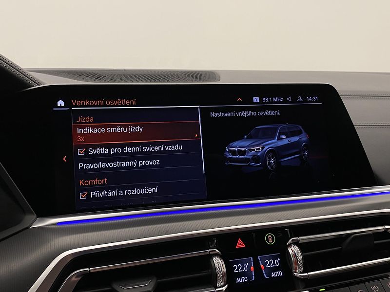 BMW X5 M50D xDrive CZ AUT REZERVACE - fotka 80 z 123