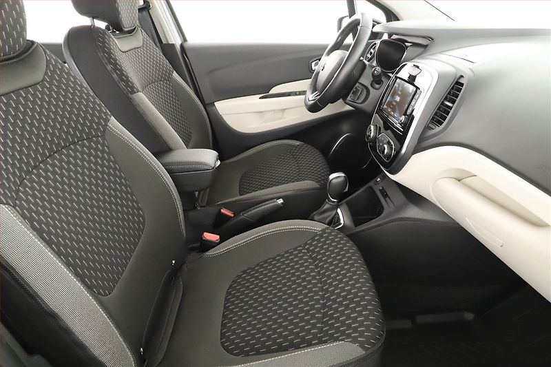 Renault Captur (2018) 1.2 TCe, Automat, Serv.kniha - fotka 7 z 14