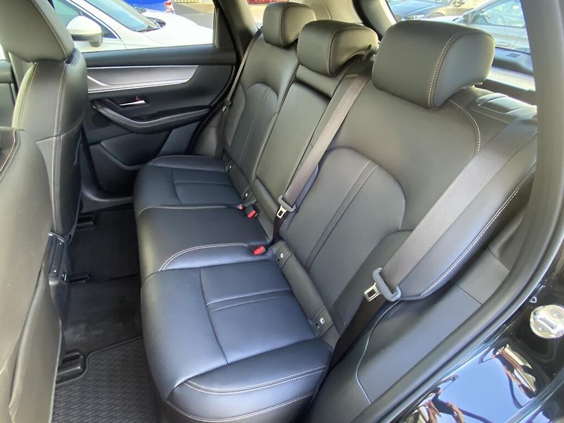 Mazda CX-60 2,5L e-Skyactiv PHEV Homura - fotka 23 z 46