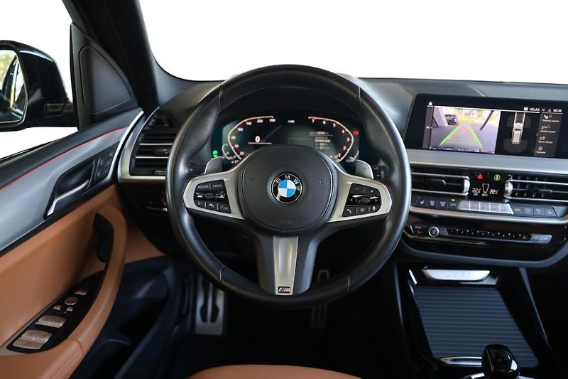 BMW X3 xDrive20i - fotka 24 z 30