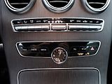 Mercedes-Benz Třídy C 2.0 300d 180kW 4Matic CZ DPH - náhled 20