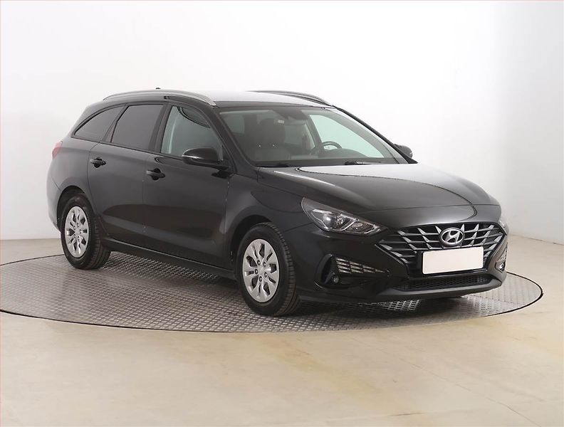 Hyundai i30 (2022) Comfort 1.0 T-GDI, Serv.kniha - fotografie inzerátu