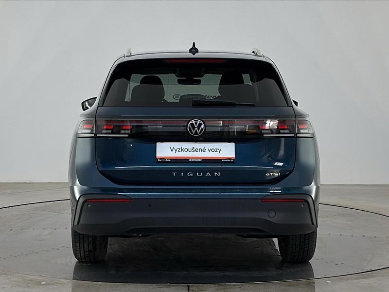 Volkswagen Tiguan People DSG - fotka 17 z 30