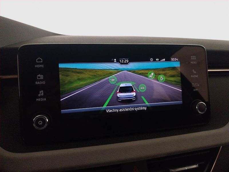 Škoda Scala (2024) Top Selection 1.0 TSI - fotka 20 z 22