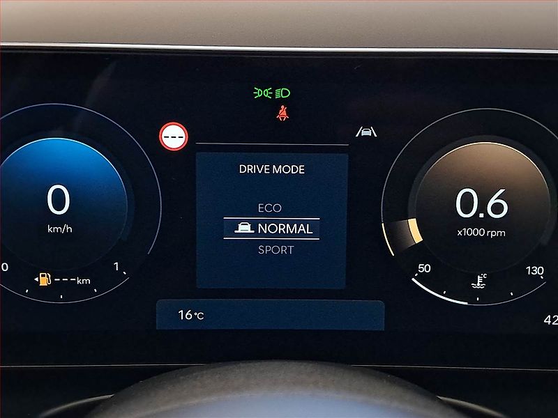 Hyundai Tucson (2024) 1.6 T-GDI 48V MHEV - fotka 21 z 22