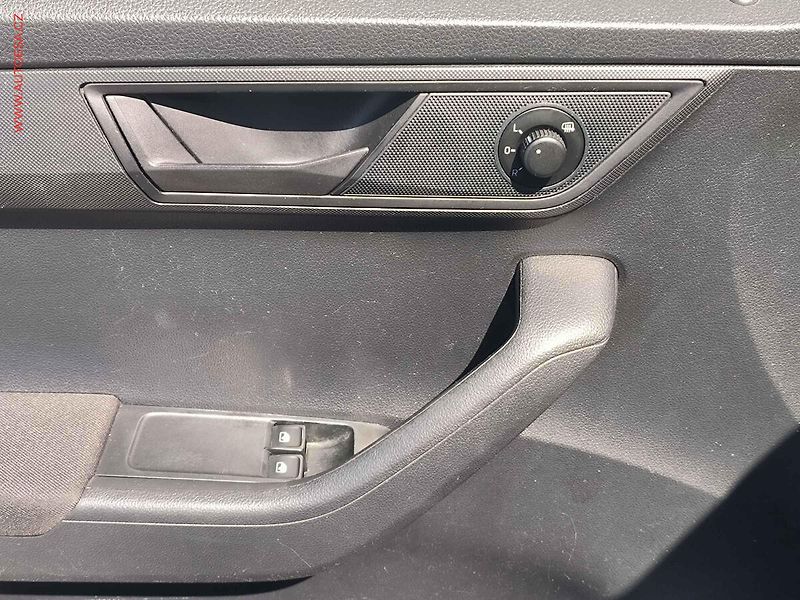 Škoda Fabia (2019) 1.0 MPi, Active, AC - fotka 15 z 16