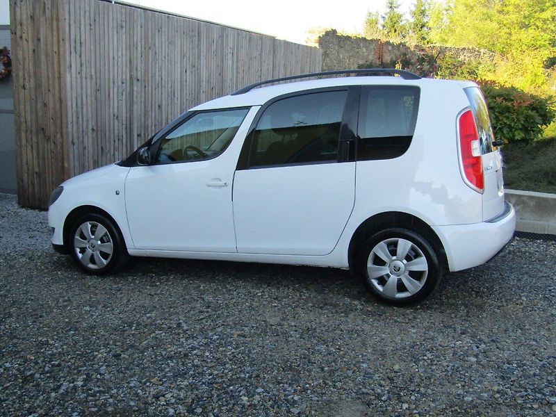Škoda Roomster (2014) 1.2 TSI 63kW  ROZVODY + SERVIS - fotka 4 z 38